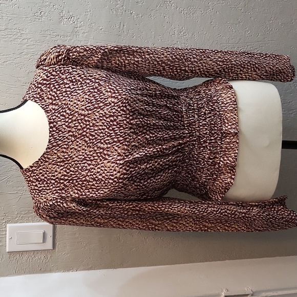 Express Printed Smock Waist Puff Sleeve Blouse - Picture 1 of 8